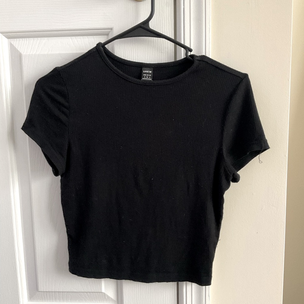 Brand: SHEIN, color: black short sleeve